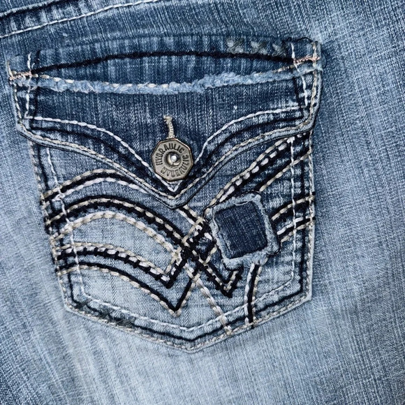 Hydraulic Jeans Cut Off Denim Thick Stitch Embroidered Shorts Size 15/16 - Picture 3 of 13